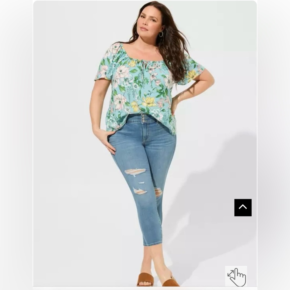 Torrid Flutter Short Sleeve Blouse - Picture 3 of 6
